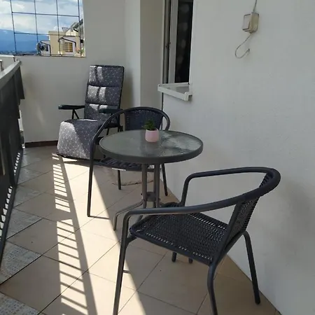 Z Widokiem Na Sniezke * يلينيا غورا