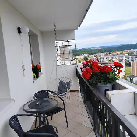 Z Widokiem Na Sniezke * يلينيا غورا