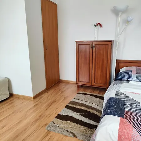 Z Widokiem Na Sniezke * يلينيا غورا